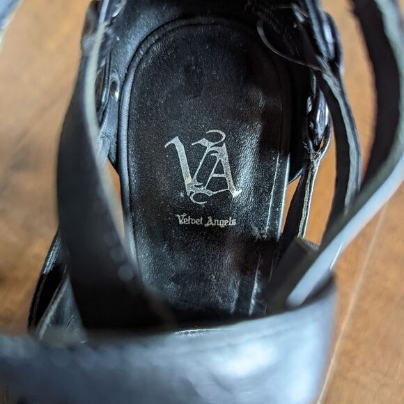 Velvet Angels Size 5.5 (36) Black Strapped Heel. - Picture 4 of 7